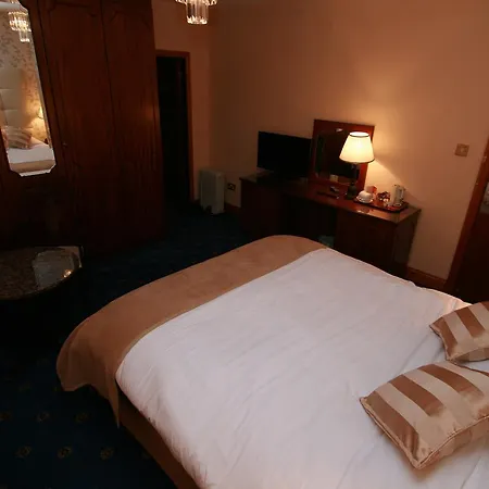 The Parkway Otel Dunmanway